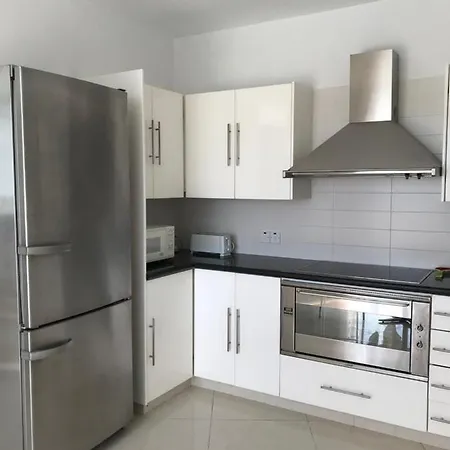 Willa White House For A Perfect Family Holiday