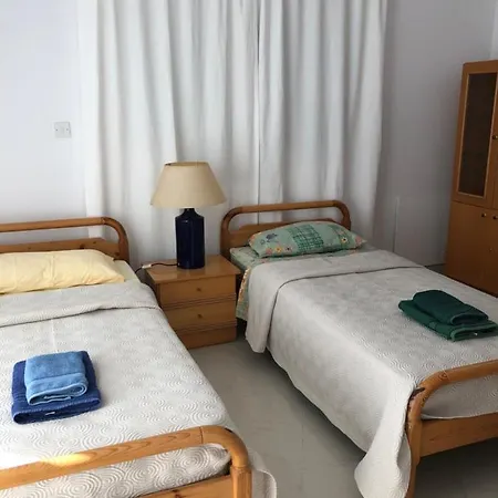 Willa White House For A Perfect Family Holiday