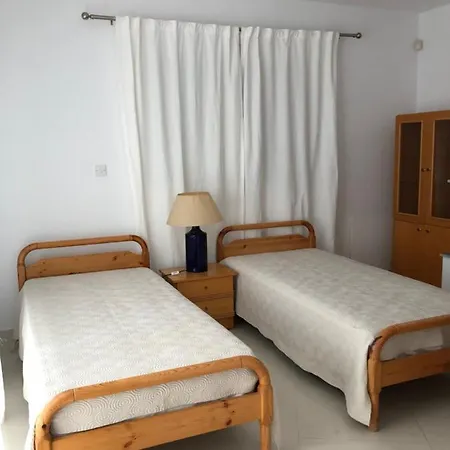 White House For A Perfect Family Holiday Peja