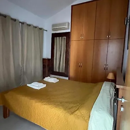 Willa White House For A Perfect Family Holiday *